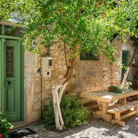 Villa A Fab Two Storey House 15m From Sea